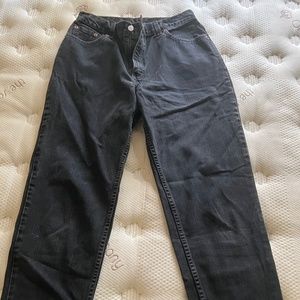 Vintage Levi’s 550 Relaxed Fit Tapered Leg Jeans